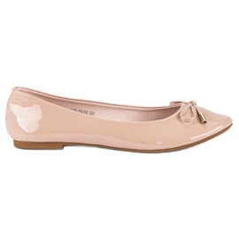 Ideal Shoes Bailarinas lacadas beige