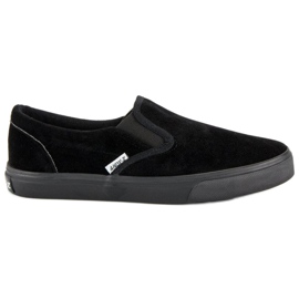 Andy Z Slipon ante negro