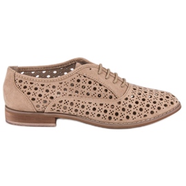Corina Zapatos calados con ribete. gris