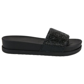Zapatillas negras con estilo negro
