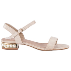 Nio Nio Sandalias beige con perlas