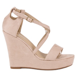 Sandalias cuña ante marrón
