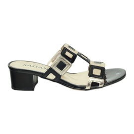 Babuchas Sagan negras y doradas negro amarillo