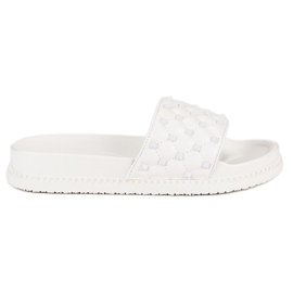 Zapatillas de mujer con estilo blanco