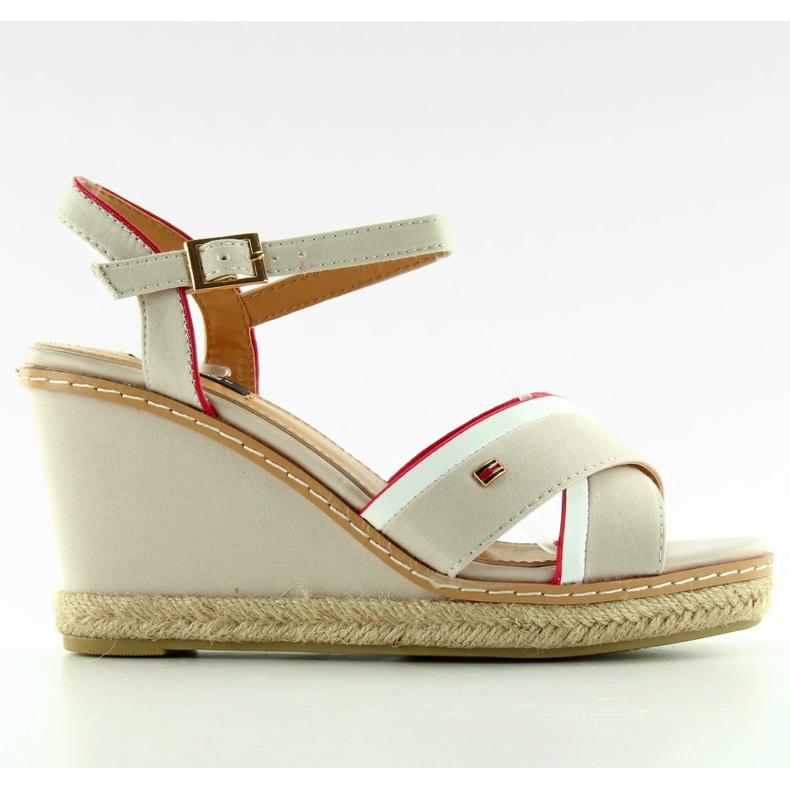 Sandalias cuña Tomy 1234 beige
