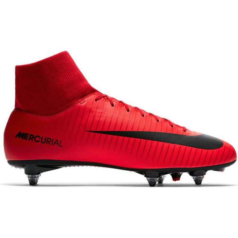 Calzado de fútbol Nike Mercurial Victory Vi rojo