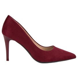 Tacones vinceza ante burdeos rojo