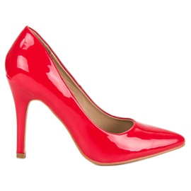 Tacones lacados en rojo