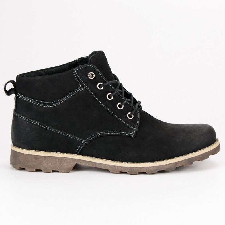 Botas de cuero negro