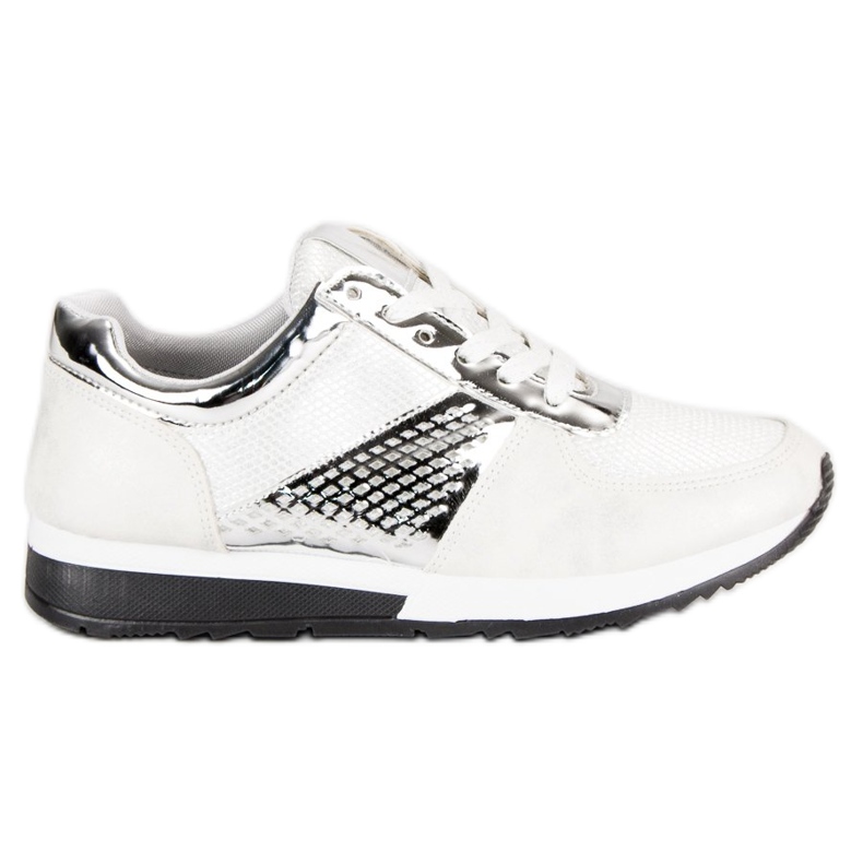 Calzado deportivo con estilo blanco