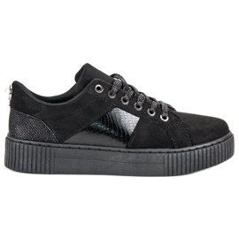 Zapatillas negras con estilo negro