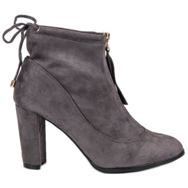 Mannika Botas de gamuza con estilo gris