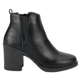 Tacones altos cómodos negro