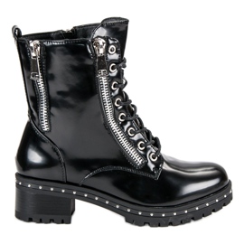 Botas lacadas negro