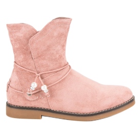 Cómodas botas de otoño rosado