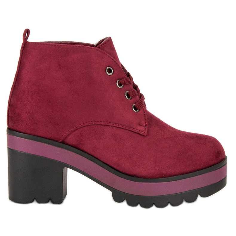 Botas ligeras de tacón alto rojo