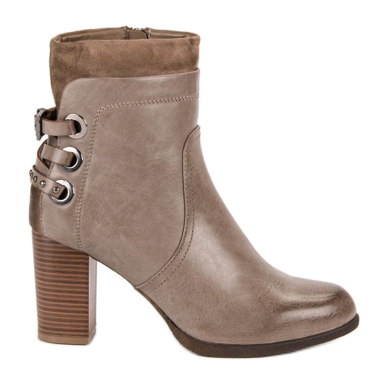 Super Mode Botas elegantes en un poste marrón