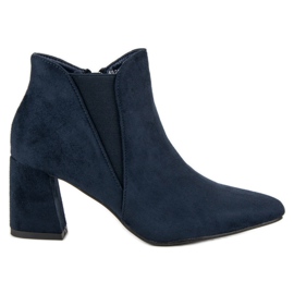 Belle Women Botines de gamuza en una barra azul