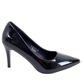 Bombas en una clavija negra LE011P-ST Black negro