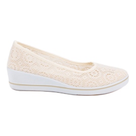 Zapatos de cuña calados marrón