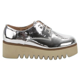 Corina Zapatos plateados con protector gris