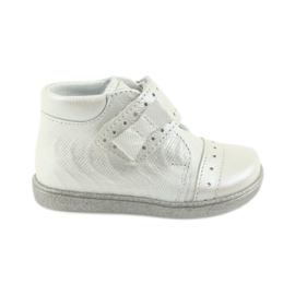 Zapatos infantiles con velcro Ren But 1535 con lazo plateado. plata