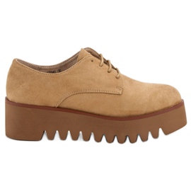 Corina Zapatos camel con protector marrón