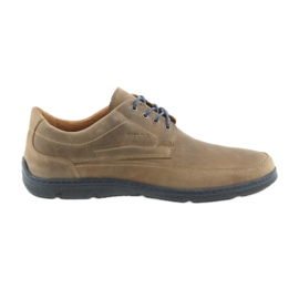 Zapatillas deportivas Badura 3390 marrón