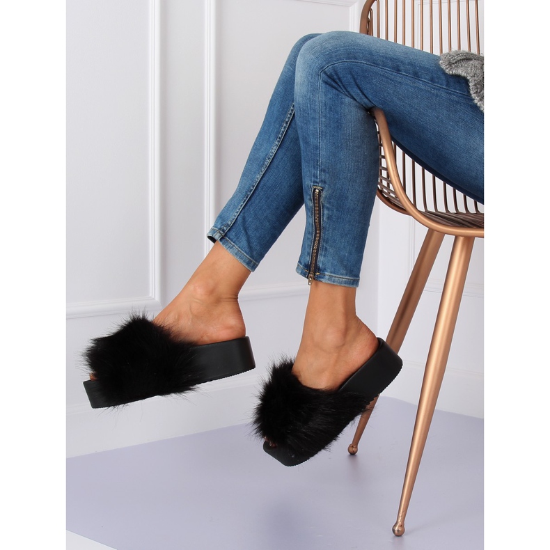 Zapatillas negras con pelo negro CK77P Black II-GAT