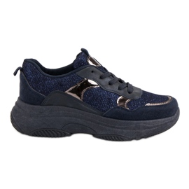 Zapatillas azul marino en la plataforma