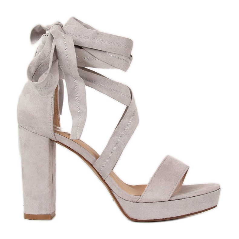 Sandalias grises sobre la plataforma gris NC805 Gris