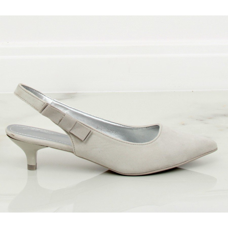 Bombas con tacón gris B-43 gris