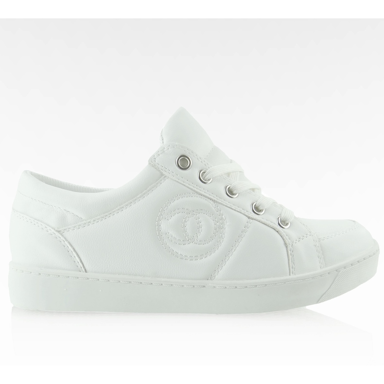 Zapatillas Chanelki Y612-41 blancas. blanco