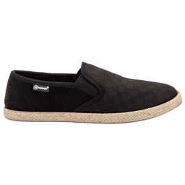 Slipons negros de MCKEYLOR