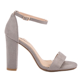 Seastar Sandalias sexy en una barra gris