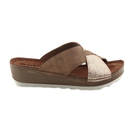 Pantuflas KOMFORT INBLU GX006 marrón / dorado beige