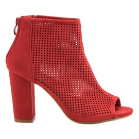 Nio Nio Botas de punta abierta caladas rojo