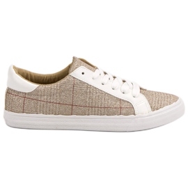Zapatillas con cordones amarillo