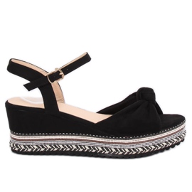 Sandalias negras con cuña B126 Negro