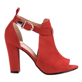 Queen Vivi Zapatos de gamuza en una barra rojo