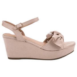 SHELOVET Sandalias en la plataforma rosa