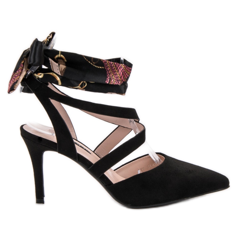 Milaya Stilettos atados con una cinta negro