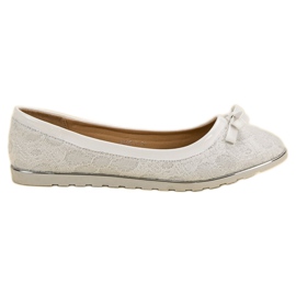 SHELOVET Bailarina con encaje blanco