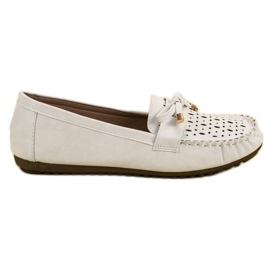 Top Shoes Mocasines blancos calados