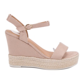 Ideal Shoes Sandalias de cuña con estilo beige