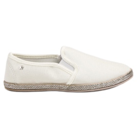 Balada Slipons blancos