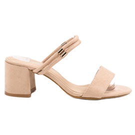 Fama Zapatillas con estilo marrón