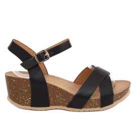 Sandalias negras con cuña 1058 Negro