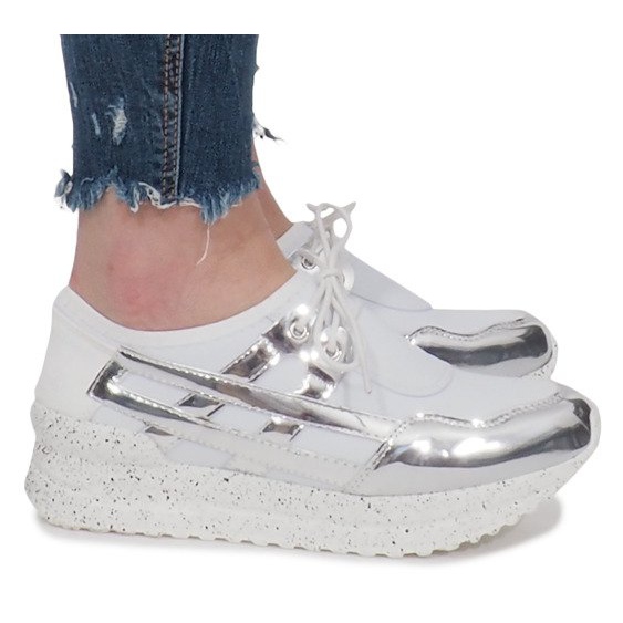 Zapatillas deportivas blancas en la plataforma Calixte blanco Zapatillas deportivas blancas en la plataforma Calixte blanco