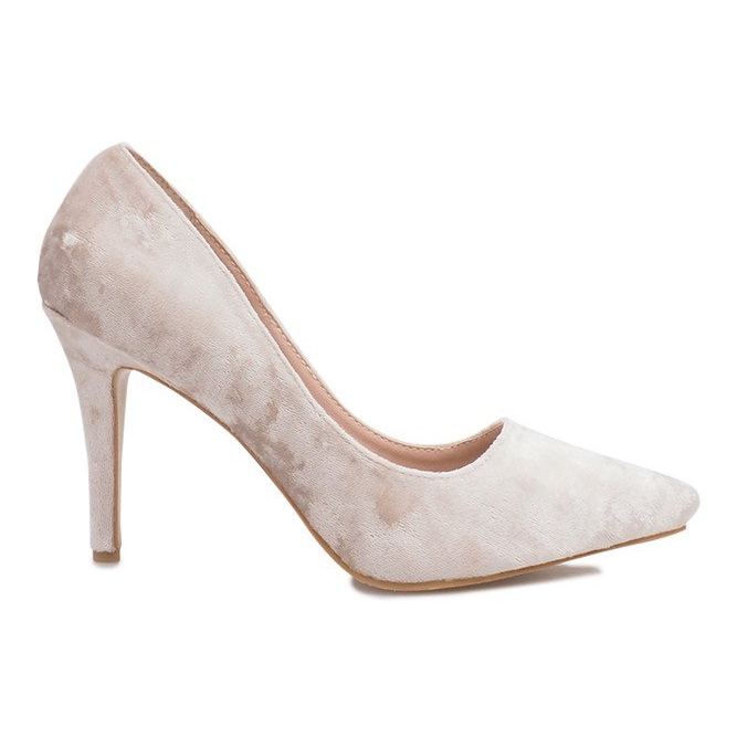 Tacones de terciopelo beige de Francine